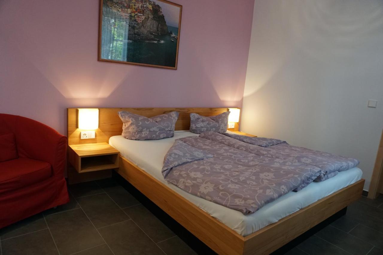 Hotel - Ristorante La Grotta Speyer Eksteriør billede